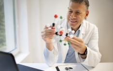 ���ɶ�, ��CPHI �ж�� 2026������ ȯ�� �߽� ������ ���� ���������� ���� �ַ�� ����